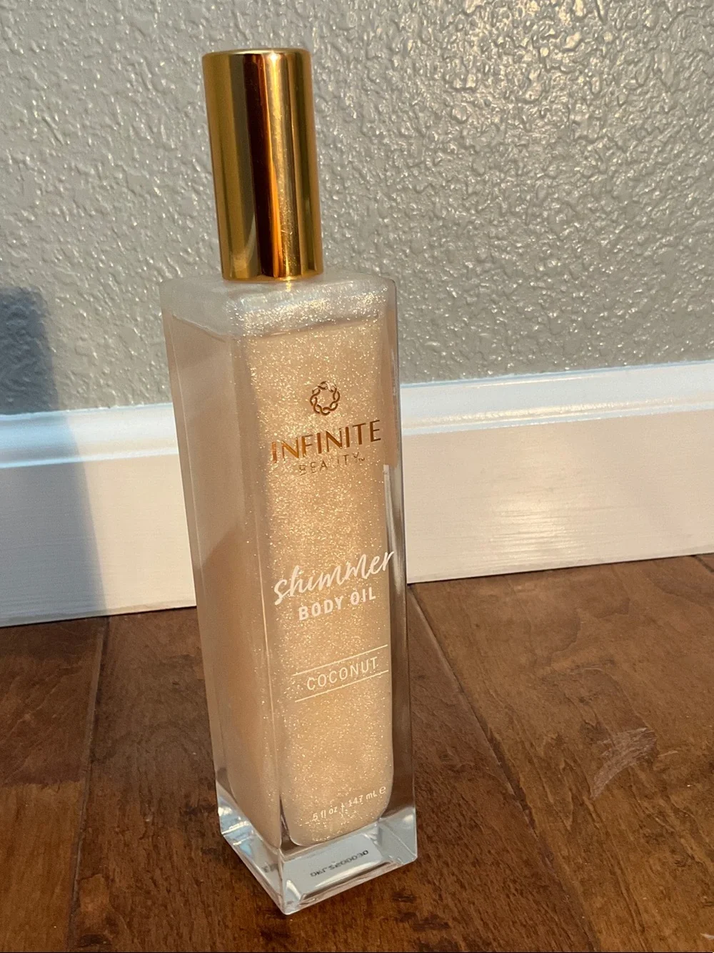 Infinite Beauty Shimmer Body Oil - Coconut - Champagne Gold